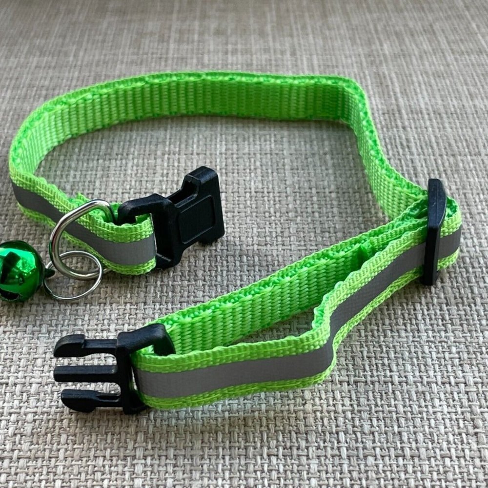 Dog Collar Light Green Color Reflective Cat Neck Collar W Bell Adjustable Small